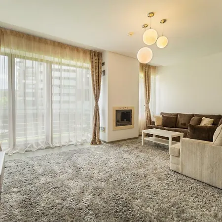 Family In Silver Mountain Apartment Poiana Brasov